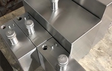 不鏽鋼件加工廠如何進行電解拋光
