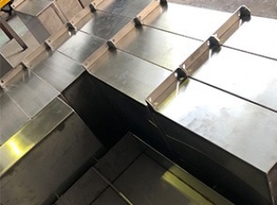 無（wú）錫不鏽鋼加工定製  不鏽鋼電（diàn）箱